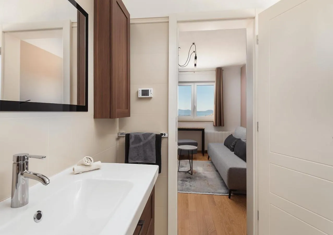 Apartment La Prima Olivia Zadar