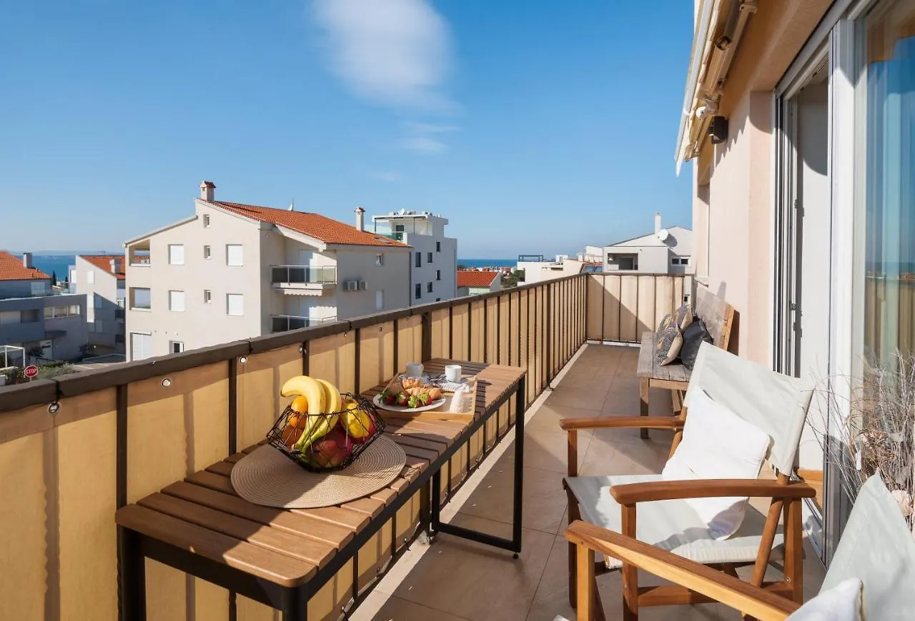 Apartment La Prima Olivia Zadar 0*,  Croatia